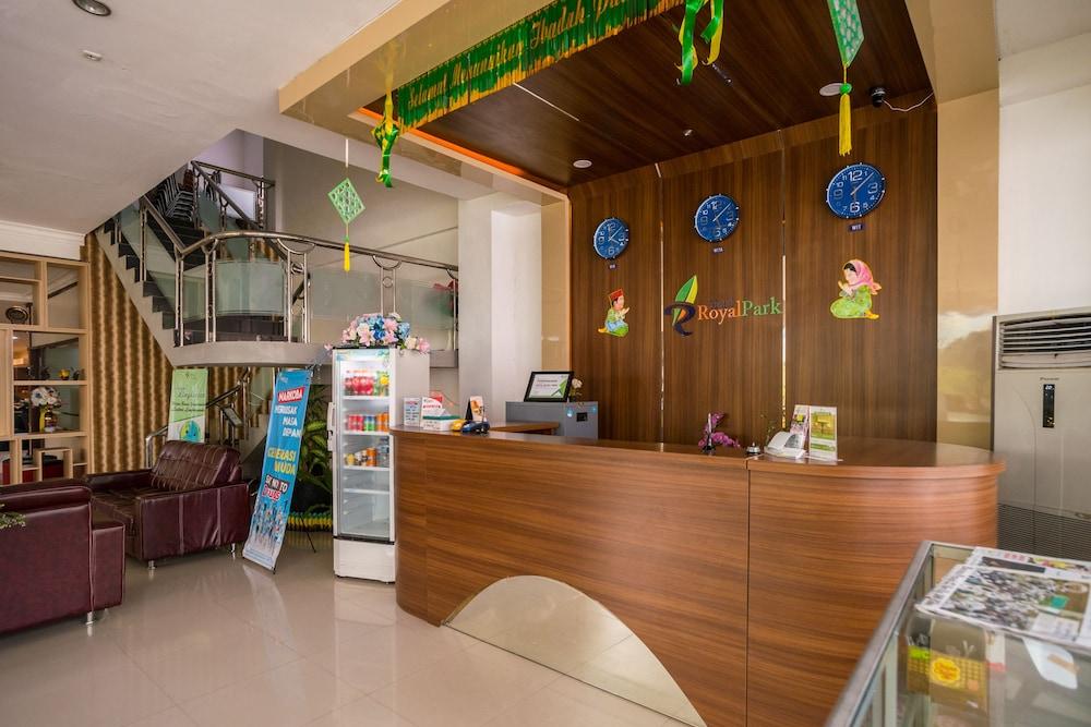 Royal Park Hotel Samarinda Zewnętrze zdjęcie