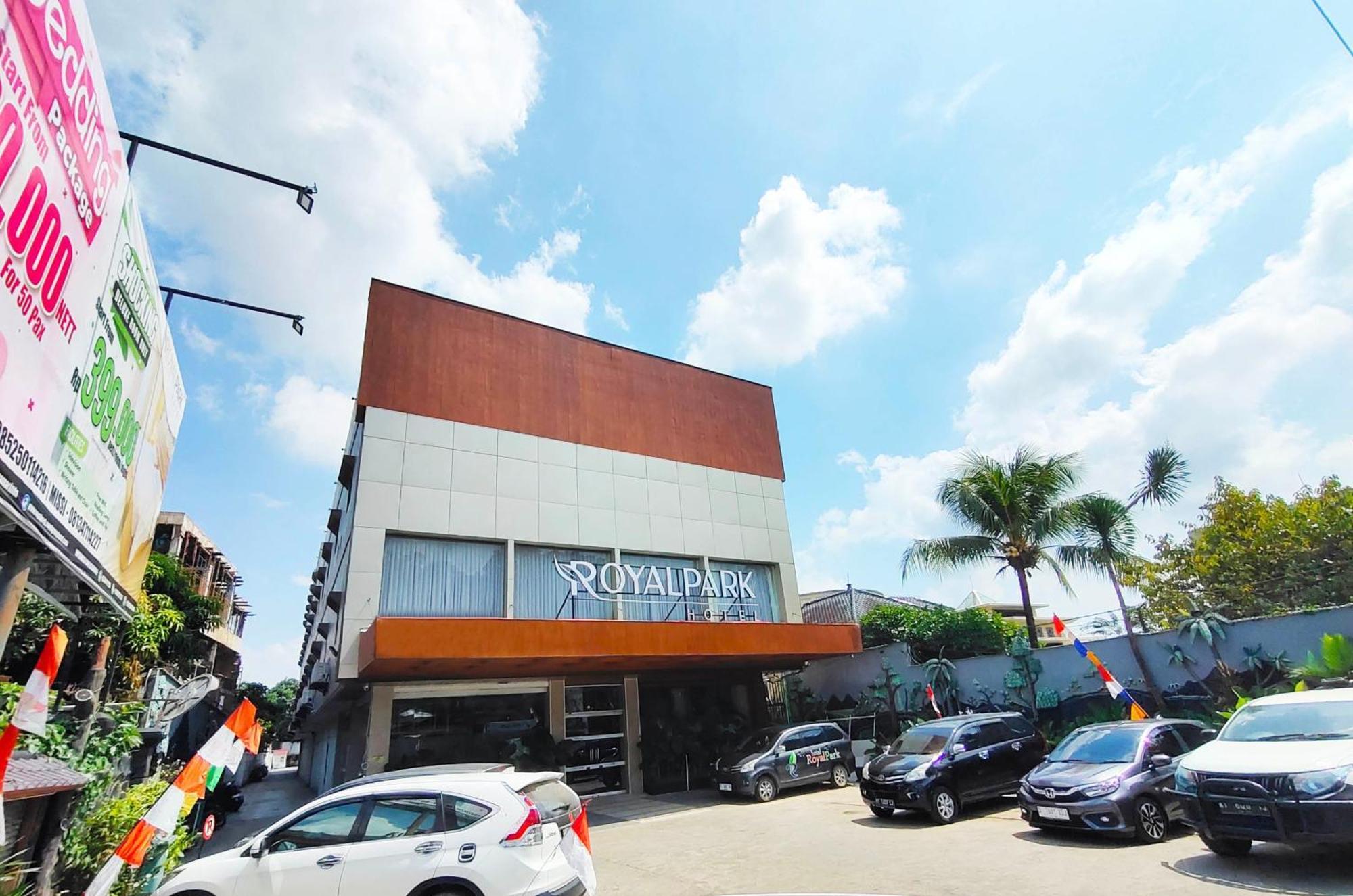 Royal Park Hotel Samarinda Zewnętrze zdjęcie