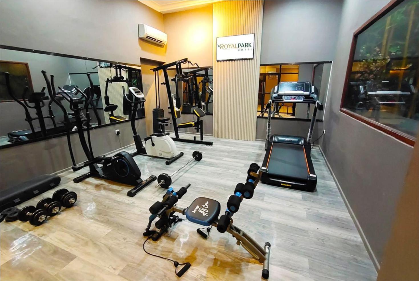 Royal Park Hotel Samarinda Zewnętrze zdjęcie