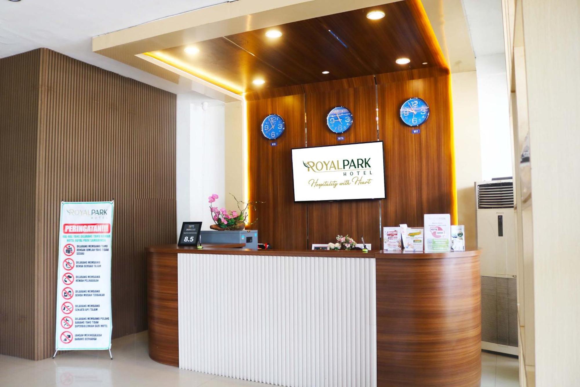 Royal Park Hotel Samarinda Zewnętrze zdjęcie