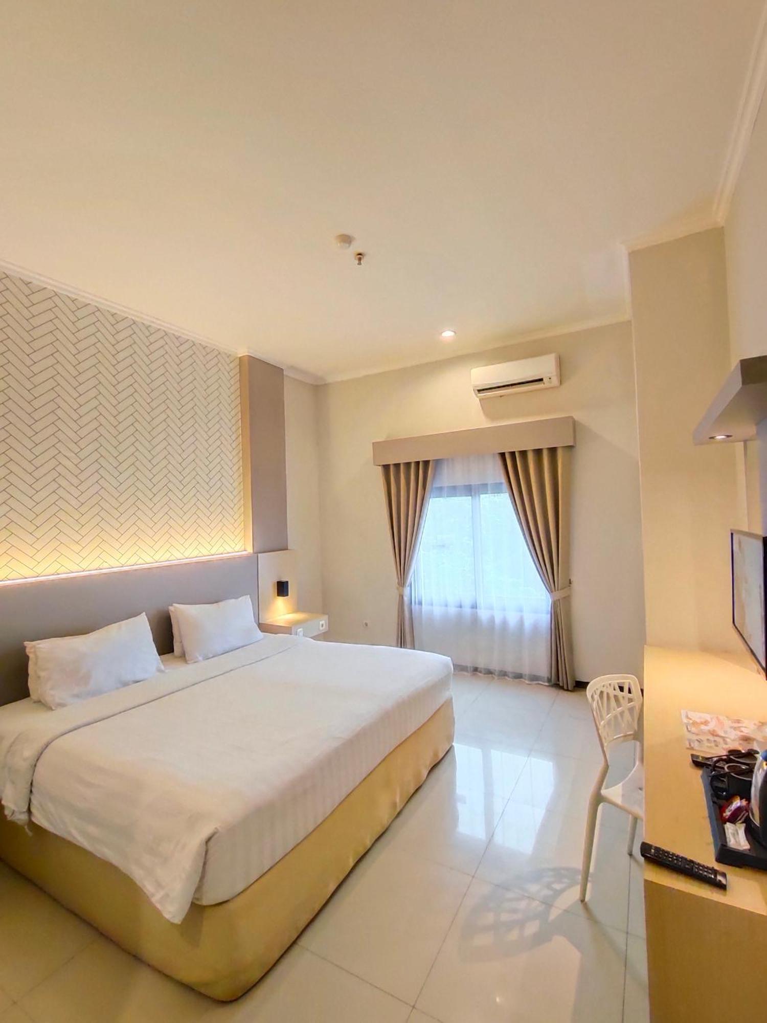 Royal Park Hotel Samarinda Zewnętrze zdjęcie