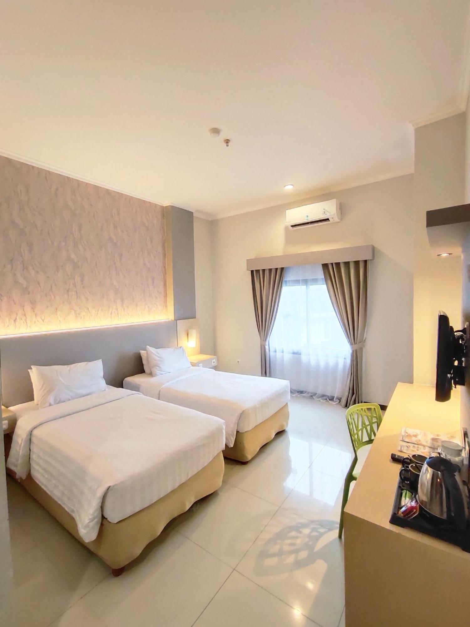 Royal Park Hotel Samarinda Zewnętrze zdjęcie
